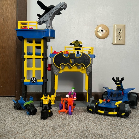 Imaginext Batman & Joker Figurine Set - Picture 1 of 3